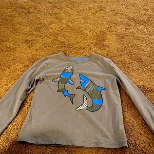 Long sleeve t-shirt